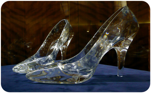 cinderella-shoes30_large.jpg (500×309)